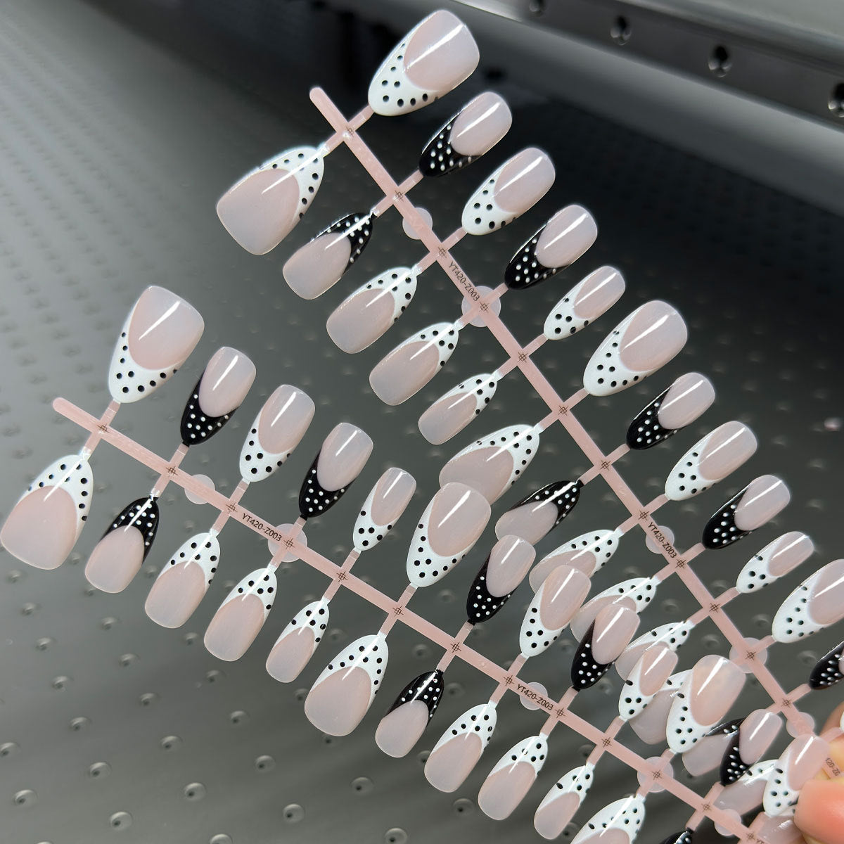 French Polka Dot Press On Nails Short Nude Detachable
